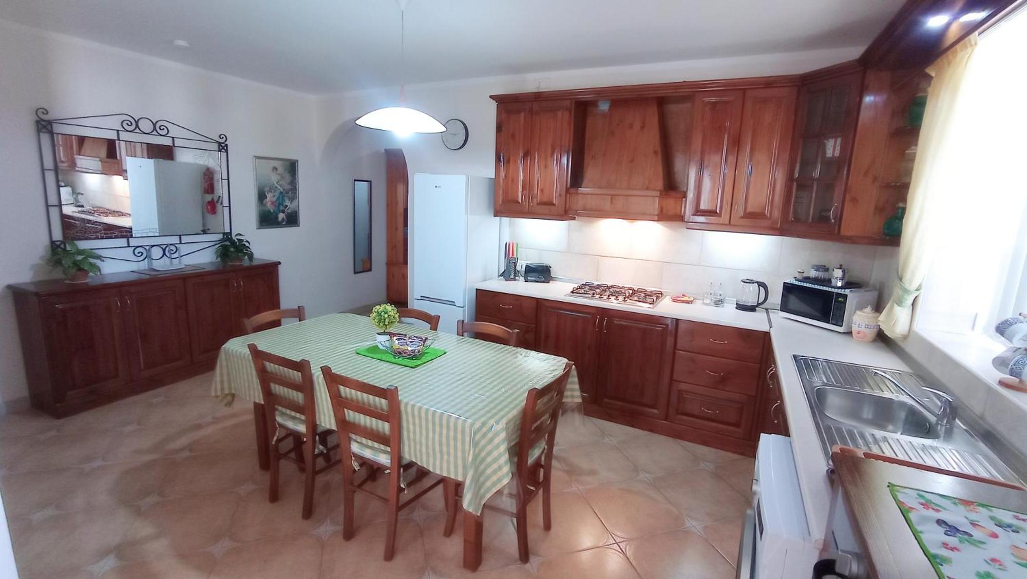 Joseph 2 Stylish Flat With Open Views, Just 4Km From The Airport Or Beach Siggiewi Exterior foto